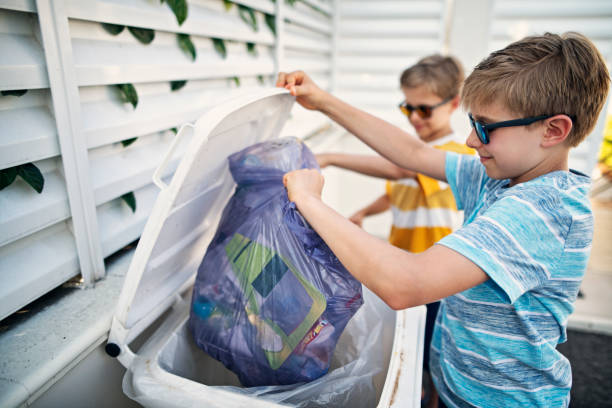 Best Yard Cleanup Services  in Woodhaven, MI