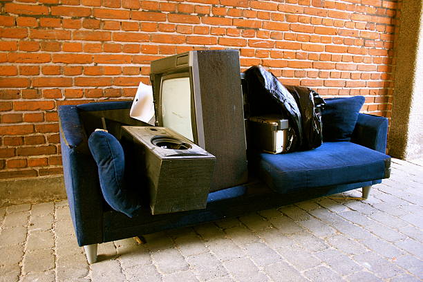 Basement Cleanout Services in Woodhaven, MI